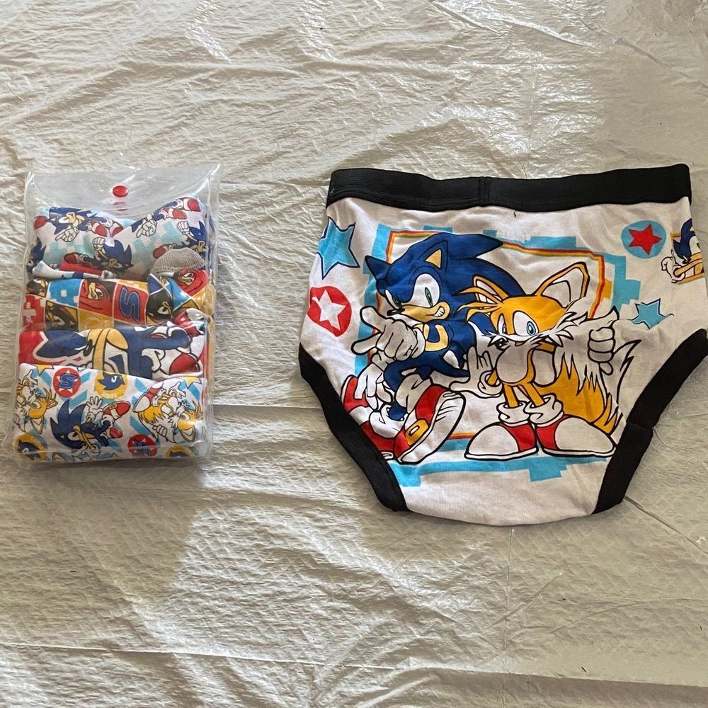 Kids Cartoon Character Underwear Set Size 8 By 5 - Picture 2 of 2